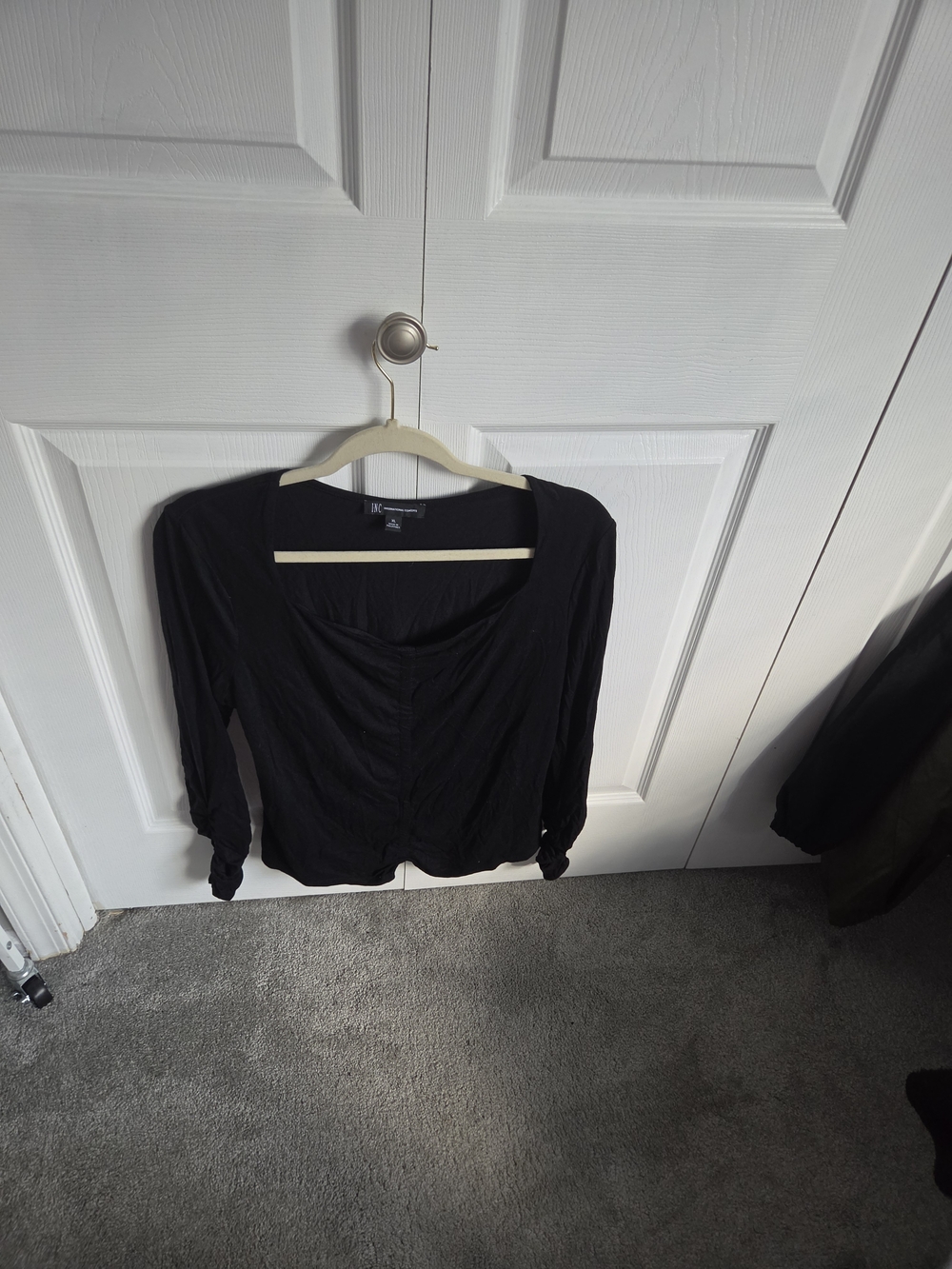 INC International Concepts Black Long Sleeve Ruched Front Tee